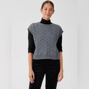EILEEN FISHER - Sweater Vest in Ash Grey. Cotton/Cashmere. XS P2P 21"